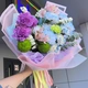 Яркий букет в корейском стиле