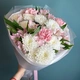 Нежный букет из кустовой хризантемы и альстромерии