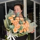 Букет из кустовой пионовидной розы 7 штук с эвкалиптом